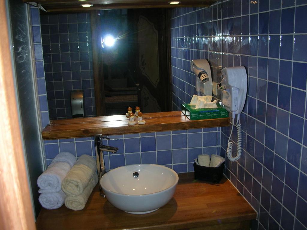 Le Marina B Hotel La Ciotat Ruang foto
